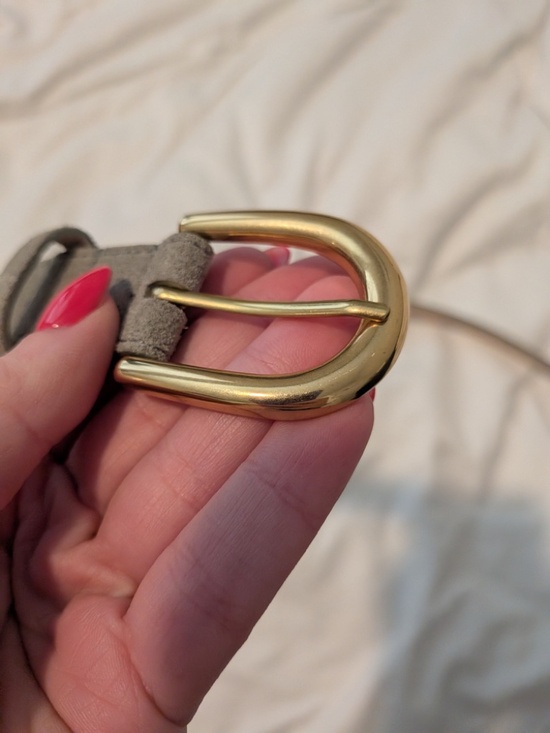 NWOT Aritzia 100% Real Leather and Solid Brass Buckle (XS)